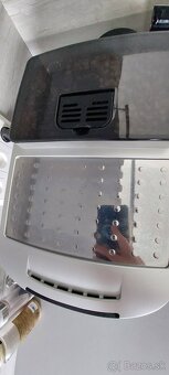 DeLonghi Magnifica S - 3