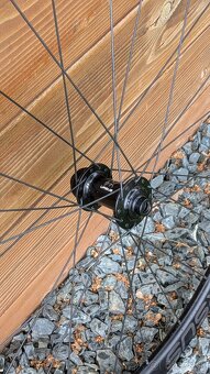 Karbónove kolesá URSUS C37 Disc - 3