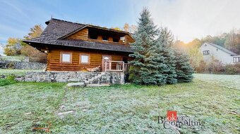 Jedinečné pozemky s domom, garážou a budovou v nádhernej lok - 3