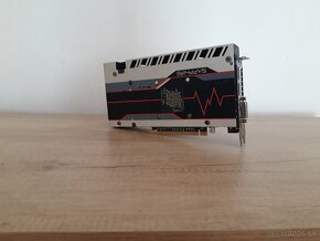 RX 580 8GB - 3