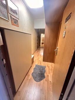 3 - izbový komplet zariadený byt s garážovým státim - 3