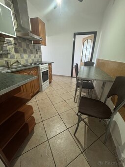 PREDAJ 3izb. byt na Nábrežnej ul., Nové Zámky - 3