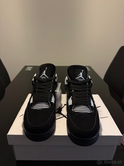 Jordan 4 White Thunder - 3