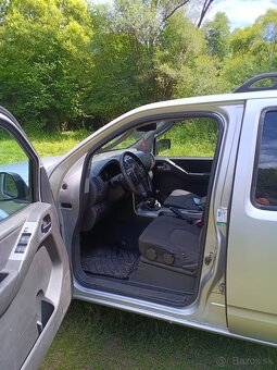 Nissan Pathfinder - 3