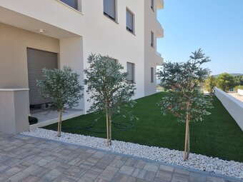 CHORVÁTSKO - Pekné apartmány 350m od pláže (S1) - VODICE - 3