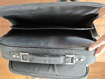 Predam tasku na ntb Dell - 3