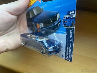 Hotwheels mercedes - 3