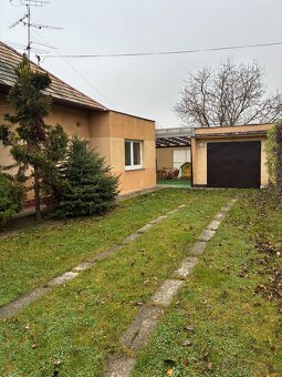 Rodinný dom 4.izbový + viničný domček s pozemkom - 3