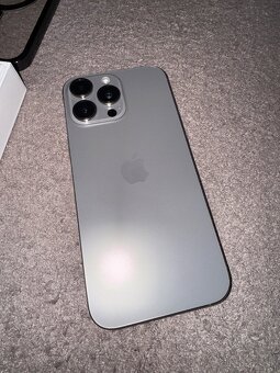 Iphone 16 pro MAX - 3