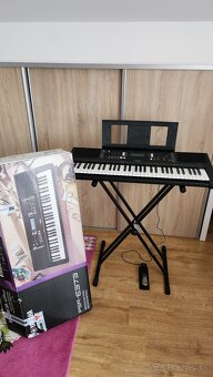 YAMAHA PSR - E373 - 3