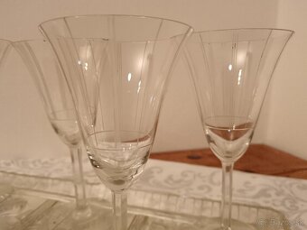 Vínové fasetované poháre - 3