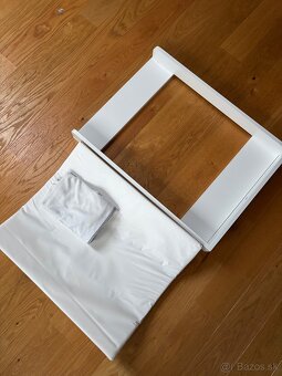 Prebaľovací pult - 3