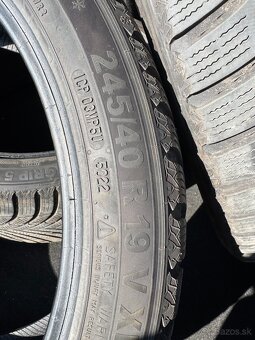 245/40 R19 zimne - 3