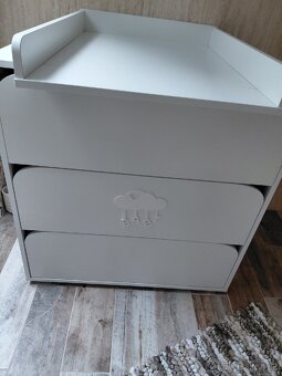 Prebaľovací pult - 3