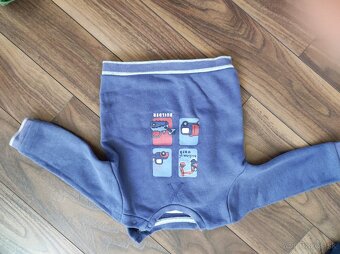 Mikiny chlapec, veľkosť 74/80 - 3