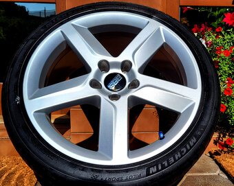 alu R18 5x112, orig. VW Group /Seat, VW, Škoda/ pneu 225/40 - 3