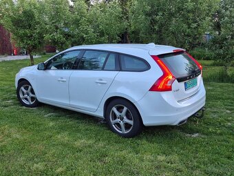 Volvo V60 plugin-hybrid, D5 AWD, r.v. 2016 - 3