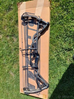 Kladkovy luk Hoyt carbon Matrix - 3