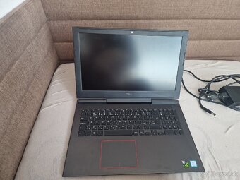 Herný notebook DELL Inspiron 15-7577 - 3