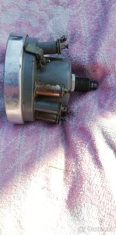 Tachometer octavia - 3
