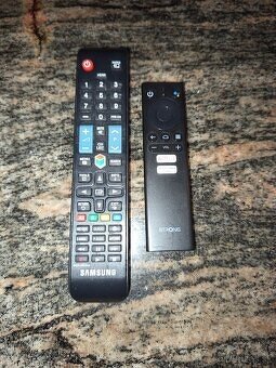 "Samsung LE40B530"+ "Strong LEAP-S1" = smart 40" TV set - 3
