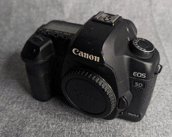Canon EOS 5D Mark II - 3