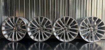 #10 Elektróny originál Škoda 5x112 r18 - 3