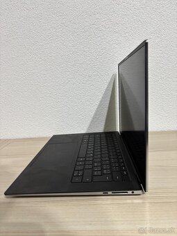 Dell Precision 5550 i9 32GB RAM 512GB SSD - 3