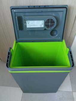 Chladnička do auta 12V - 3