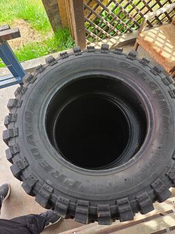 245/70 r16 PREDATOR - 3