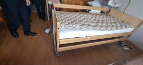 elektrická polohovatelná  postel - 3