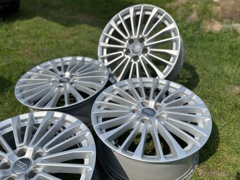 ☑️elektróny Audi 5x112 r18 - 3