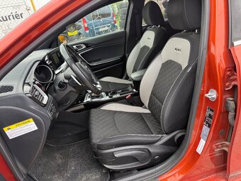 Kia Ceed 1.6 CRDi GOLD -V ZÁRUKE- NEBÚRANÉ - 3