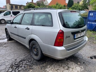 Ford Focus kombi 1.6 - 3