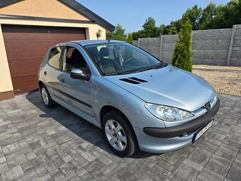 Predám Peugeot 206 1.4 benzín 118000km - 3