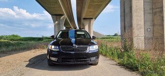 Škoda Octavia Combi 1.6 TDI Business Elegance - 3