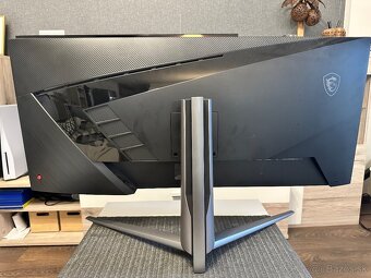 Msi mag401QR 40” - 3