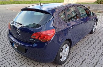 Opel Astra J Hatchback 1.3 Cdti 70kw Diesel, r.v.2013 - 3