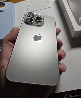 iPhone 15 Pro 128 GB Natural titan (perfektný stav) - 3