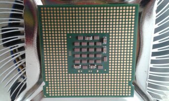 Intel Pentium 4 s775 + Intel Celeron s370 + 3x Active cooler - 3