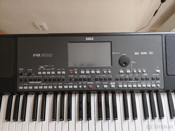 KORG PA 600 - 3