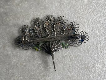 Strieborná brošňa , filigránový vejár s kvietkov - 3
