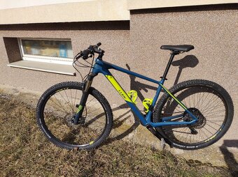 Cube reaction C:62 blue - 3