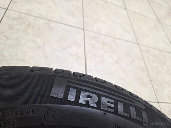 16" BMW, Pirelli - 3