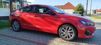 Hyundai i30 fastback 1.4 T-GDi - 3