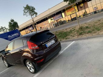 FORD FIESTA - 3
