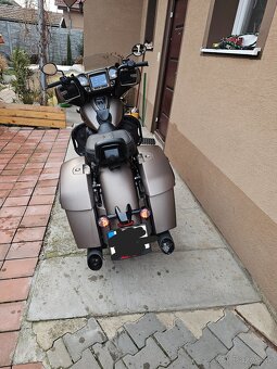 Indian Chieftain Dark Horse - 3