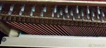Pianino/klavír August Förster - 3