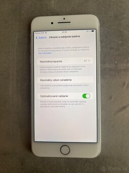 iPhone 8 Plus 64GB - 3