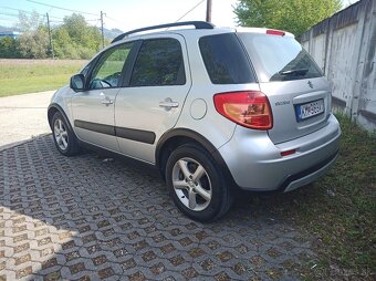 Suzuki SX4 - 3
